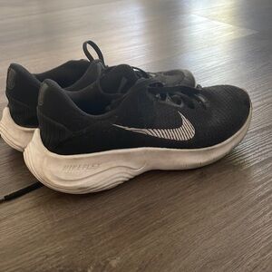Nike Flex Black Running Shoes
